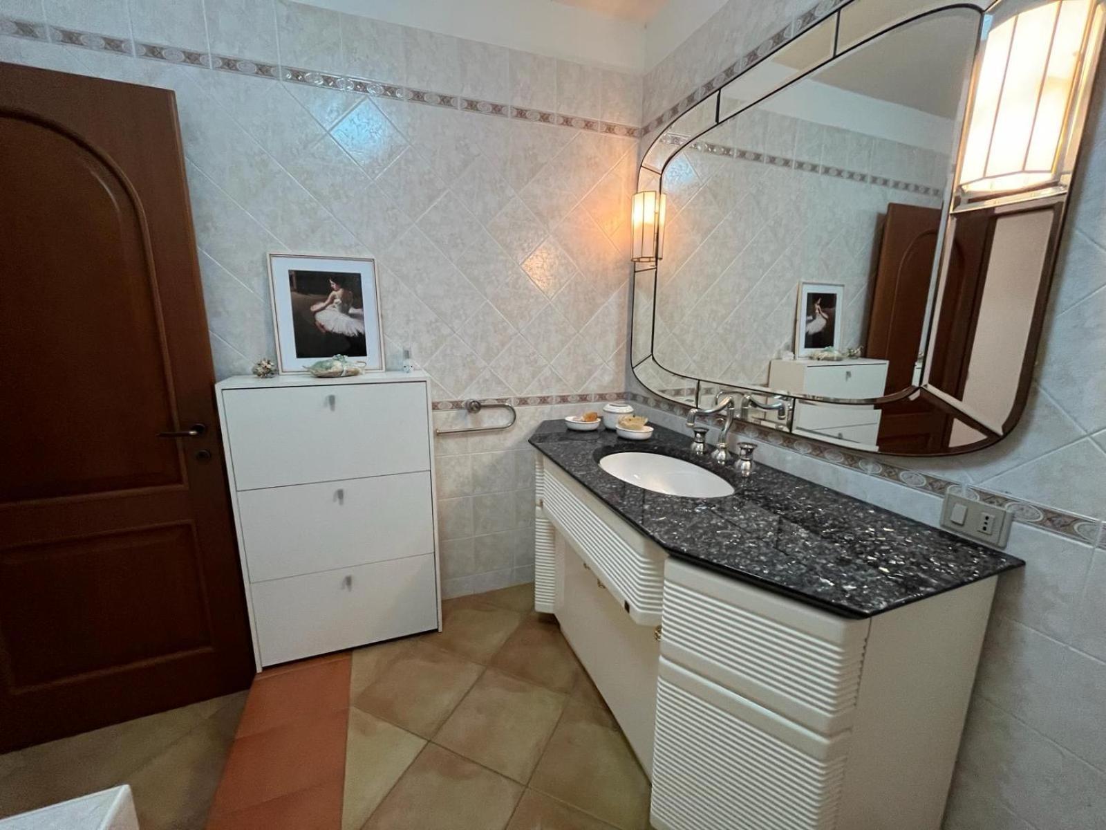 Villa Con Giardino Vista Mare Капитана Екстериор снимка